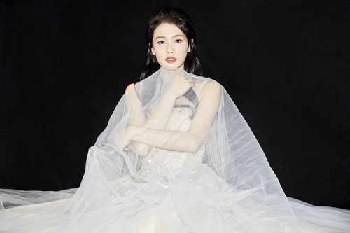 白鹿性感魅力迷人图片写真