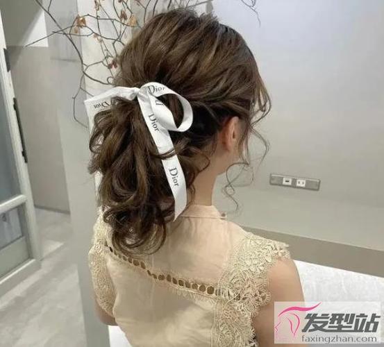 日系小清新扎发造型 头发扎起来颜值暴涨