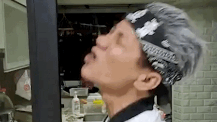 王雷卖鱼:拿锅现场超度网友