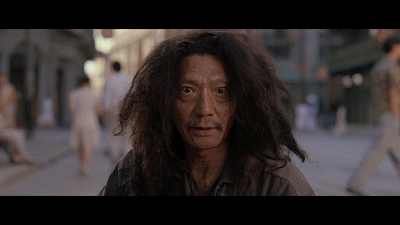 在影片当中也有着一些的印证;那就是在电影的结尾当中,包租婆和包租