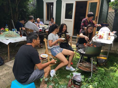 烧烤,英国夏日聚会的最爱