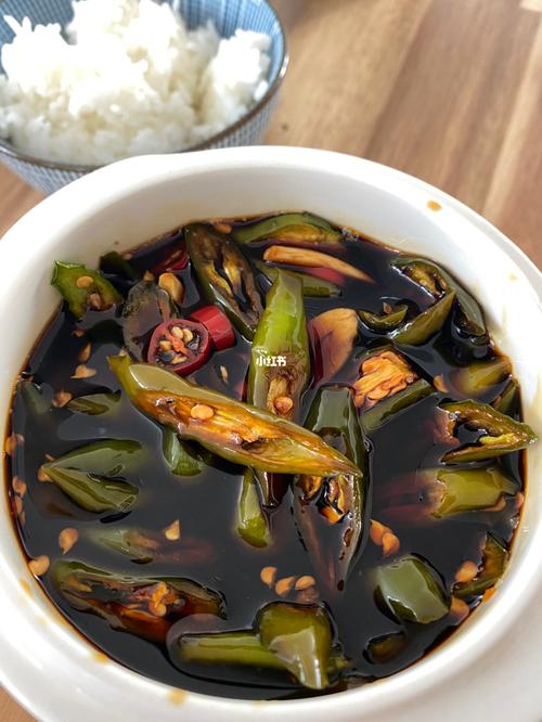 简单快手的酱油腌辣椒(粥粉面百搭小菜)_酱油_百搭_小菜_开胃_美食