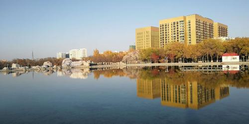 石河子人工湖