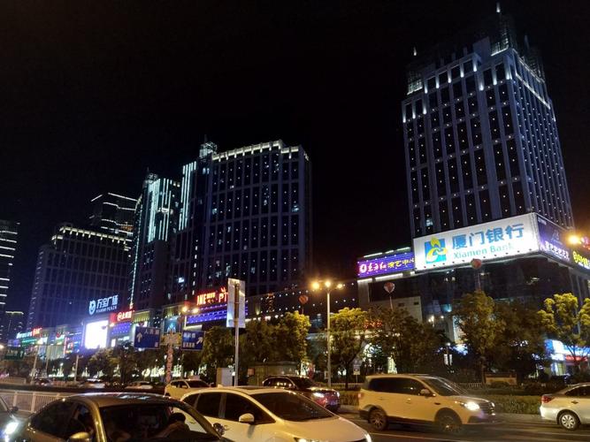 龙岩万宝广场怎么样/如何去,万宝广场购物好不好_点评