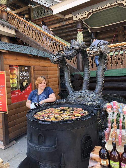 莫斯科la maree法式餐厅和俄罗斯美食,德国柏林的世界