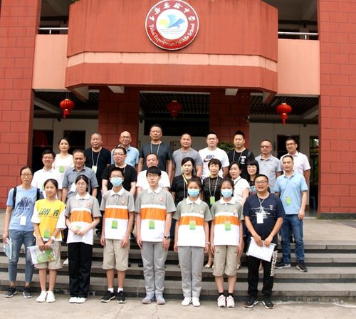 瑞安市玉海实验中学 校园新闻 玉海实验中学成立膳管会