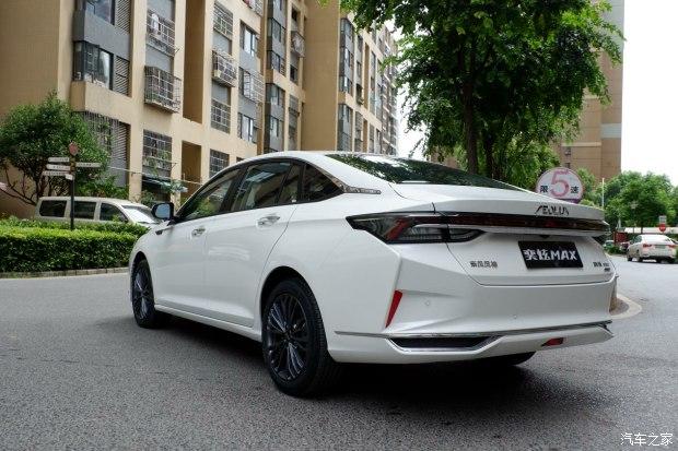 东风风神武汉吉亨奕炫max新车到店