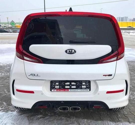 2022款起亚秀尔:方盒子外观 1.6t,落地10万,比"北斗星