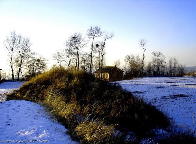 关键词:雪中 小房子 冬天 村庄 村口 雪地 雪野 精美图片 风光摄影