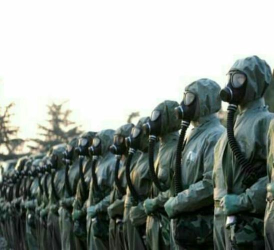 威武的核生化部队