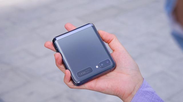 折叠屏有多漂亮?三星galaxy z flip 5g上手图赏