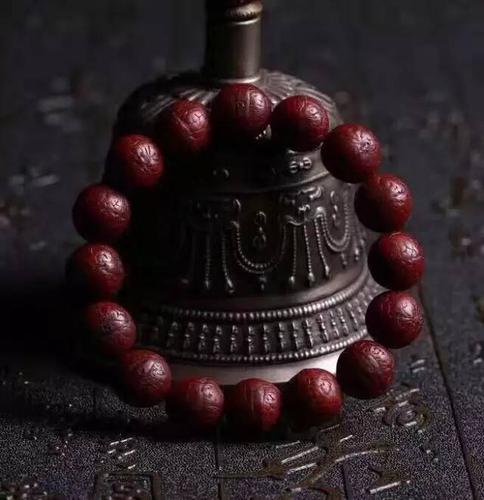 延禧攻略皇后的手串太火了原来戴手串有这么多好处