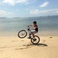 江南的烟雨像轻描淡写的诺言若有若无,美丽亦不安,男生头像图片-回车