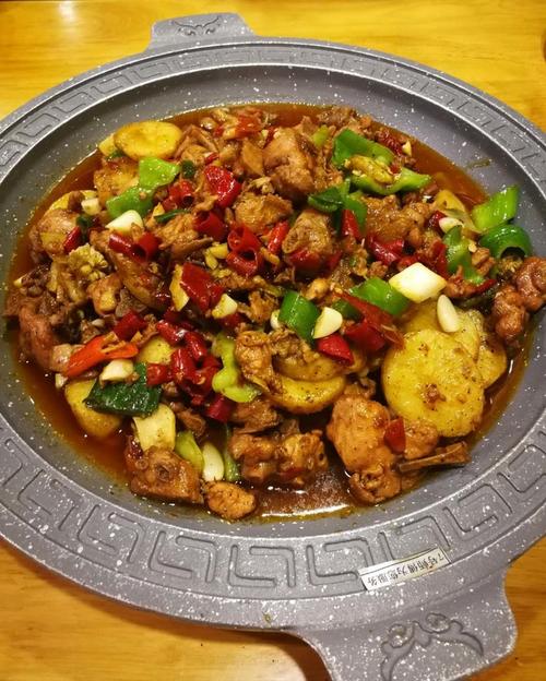 新疆美食攻略 | 大盘吃鸡,大口吃串