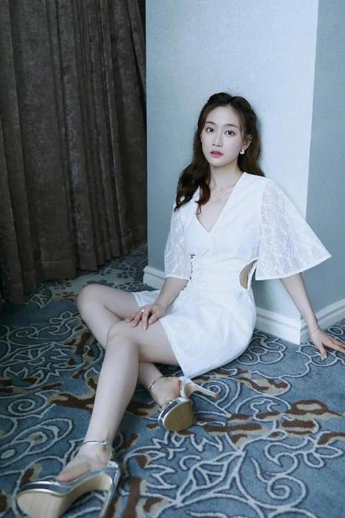 刘美含美图集