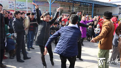 洛浦县:民族团结一家亲新春联谊诉衷情