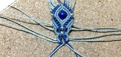 新年里,编织一根独一无二的手链,给自己一个祝福,附编绳教程