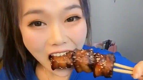 大胃王萱萱吃红烧肉,一口一块好有食欲,馋到你了吗?