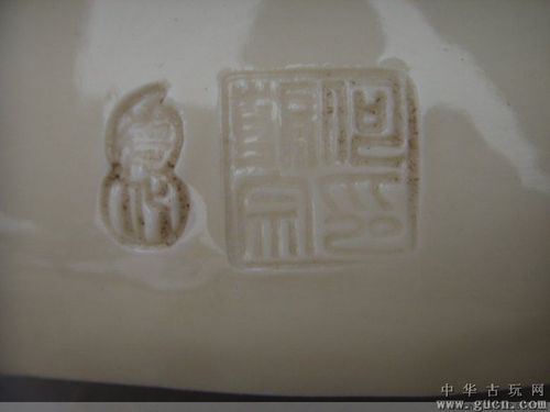 明万历何朝宗印德化瓷观音像