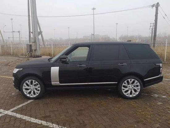 22款路虎揽胜创世加长现车158万可分期