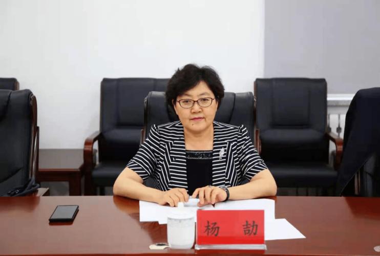 自治区生态环境厅党组书记,厅长杨劼 赴呼伦贝尔市调研指导工作
