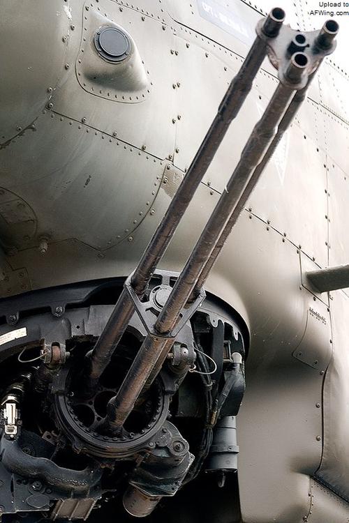 20毫米m197三管加特林颚部炮塔