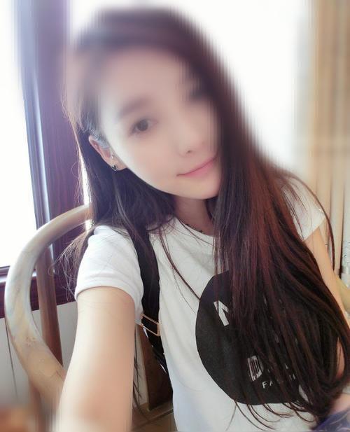 上海美女大学生私密照外泄手机维修男提出约男友给力