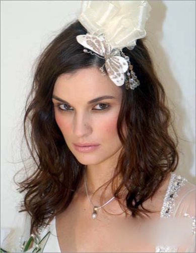 新娘造型 新娘发型 中长发