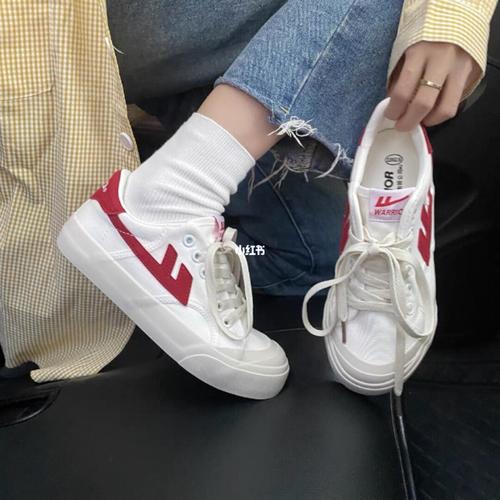 鞋控_回力怎么样_百搭_穿搭_白色鞋_鞋控的日常_潮流_好物推荐_球鞋