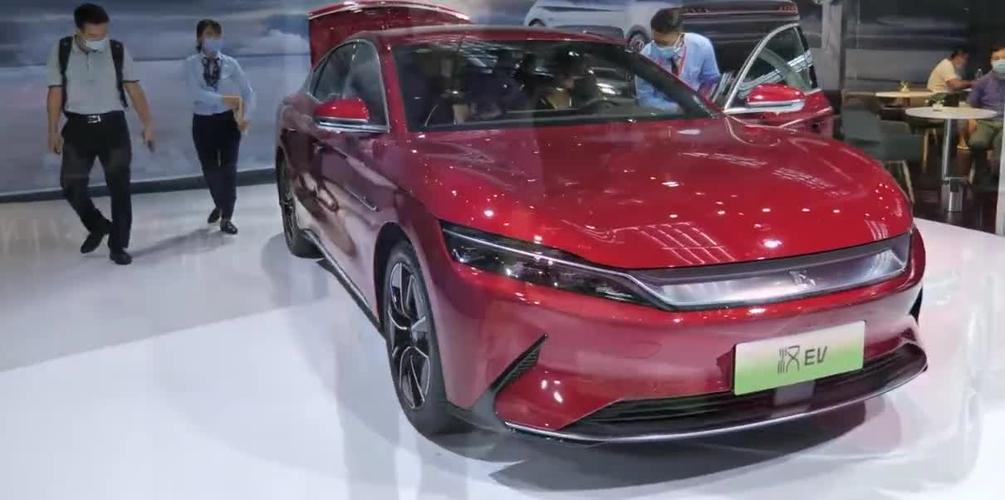 预算30万特斯拉model3还是比亚迪汉ev实车pk后一目了然