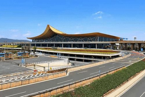 昆明长水机场扩建t2航站楼面积约73万平方米实现一站换乘