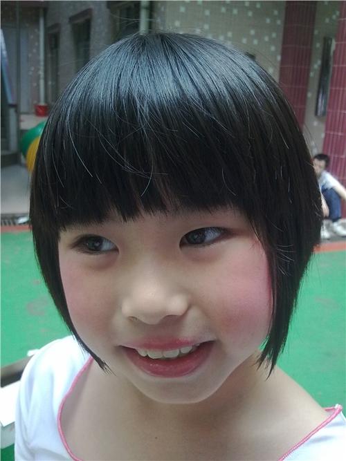 小朋友发型图片女短发2