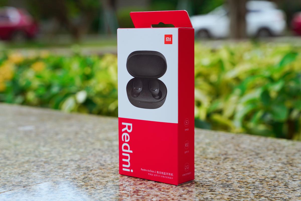 redmiairdots2开箱大牌真无线耳机不足百元一个字值