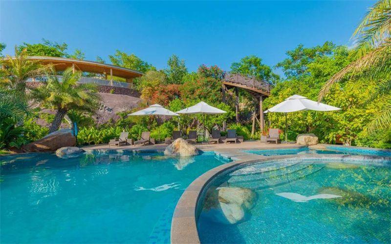 禄丰世界恐龙谷温泉酒店