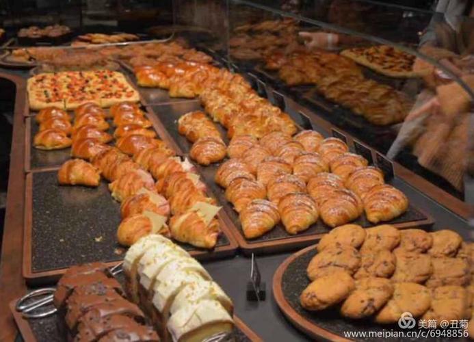 意大利面包烘焙大师,高端手工烘焙,奶油卷,马苏里拉,奶酪夹心饼干