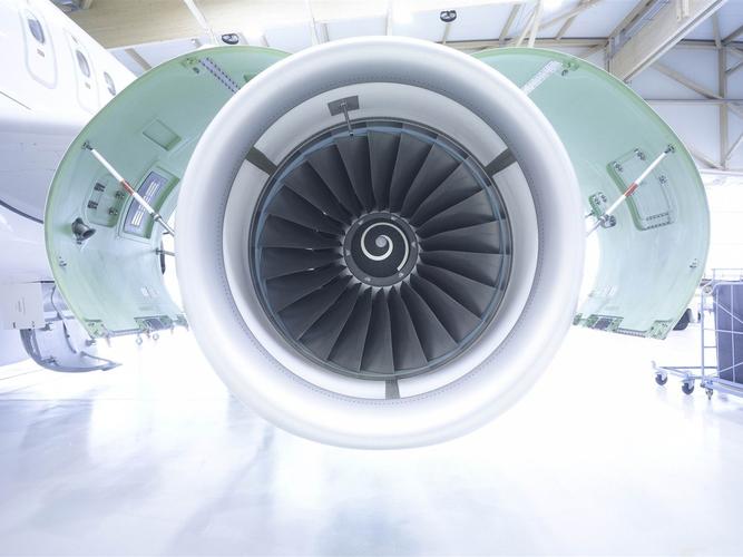 描述: 航空发动机-民航飞机运输壁纸 当前壁纸尺寸: 1200 x 900