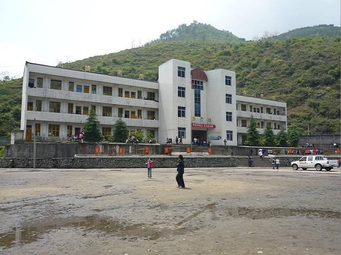 秀山县民族职业中学校