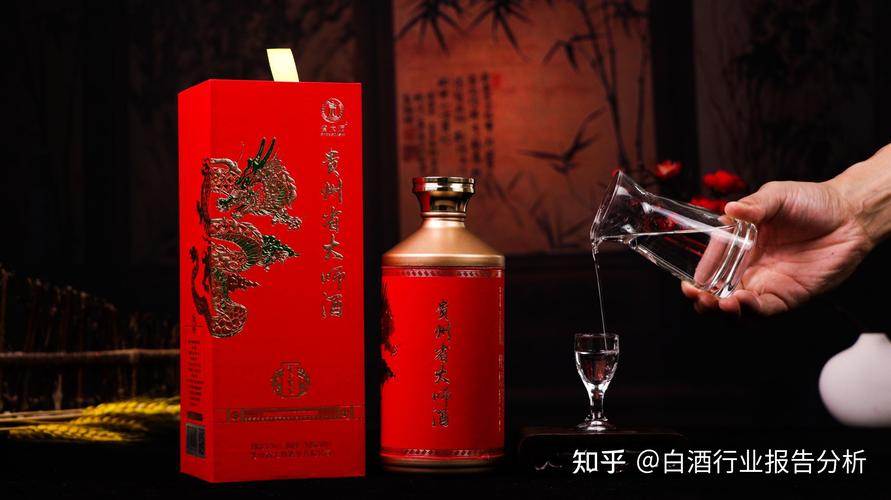 季克良的同门师妹冯小宁大师亲自勾调这些品评都是靠专家,大师等