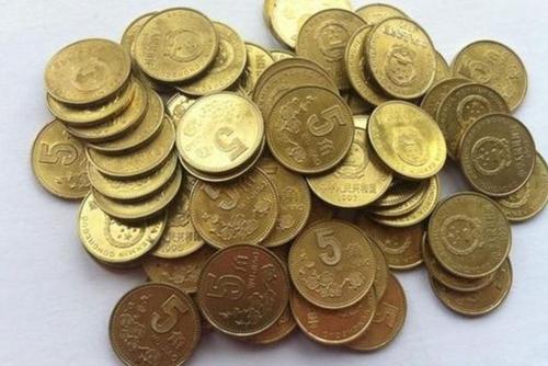 赶快把2个硬币放在枕头底下,看完你会感谢我的