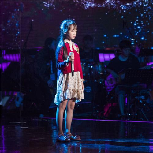 《中国新声代5》尹子璐一首《手心的太阳》,温暖智伴和所有人的内心!