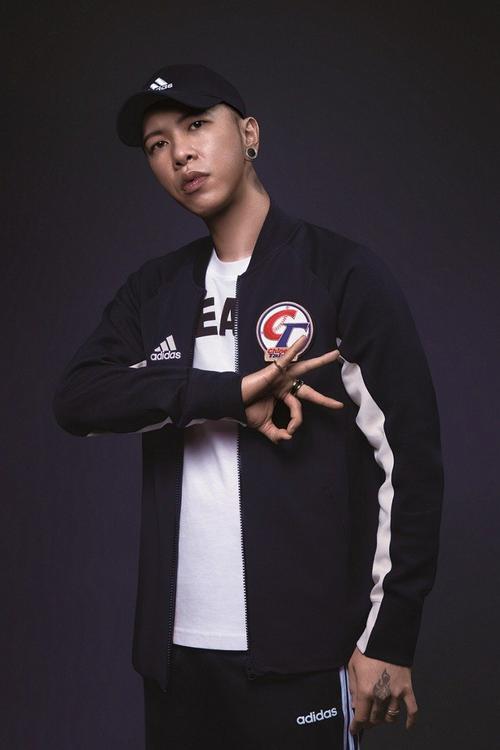 饶舌天团"顽童mj116"小春.图/adidas提供