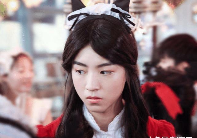 王俊凯最牛的粉丝为了追王俊凯考上北大长相清纯不输鞠婧祎