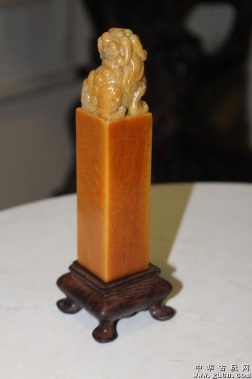 石中魁宝之青田石珍品"黄金耀"(珍藏品)