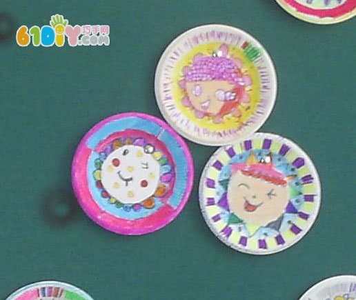 小朋友的纸盘绘画手工作品我们的笑脸