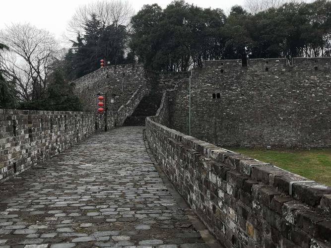 南京明城墙1(神策门一玄武门)暨年夜餐