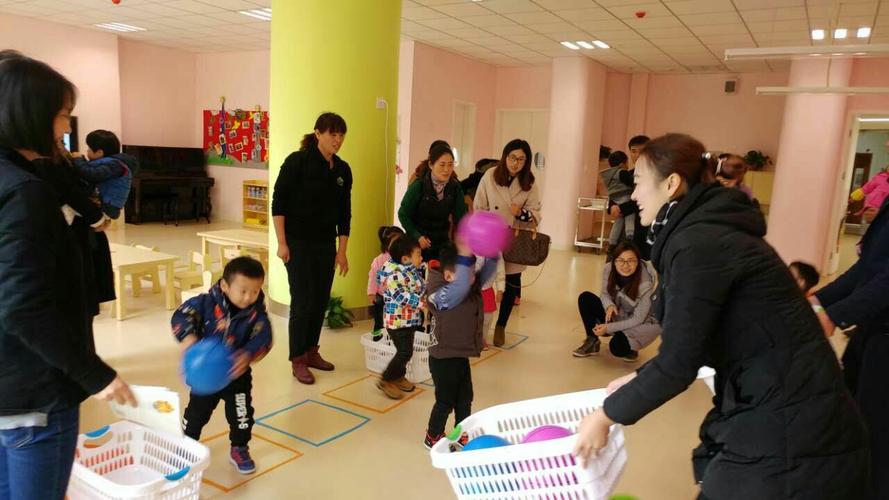 我们的亲子投篮小游戏