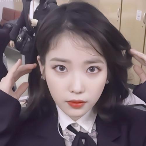 08忱狱/iu李知恩