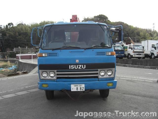 发些lz说的圆灯五十铃f系列,经典的五十铃发华牌frr12,fsr112,ftr