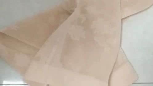 提花藕粉丝袜,超级轻薄,女人必备的秘密武器!