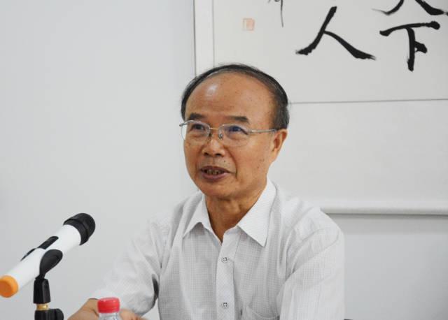 著名书法家 胡逸民
